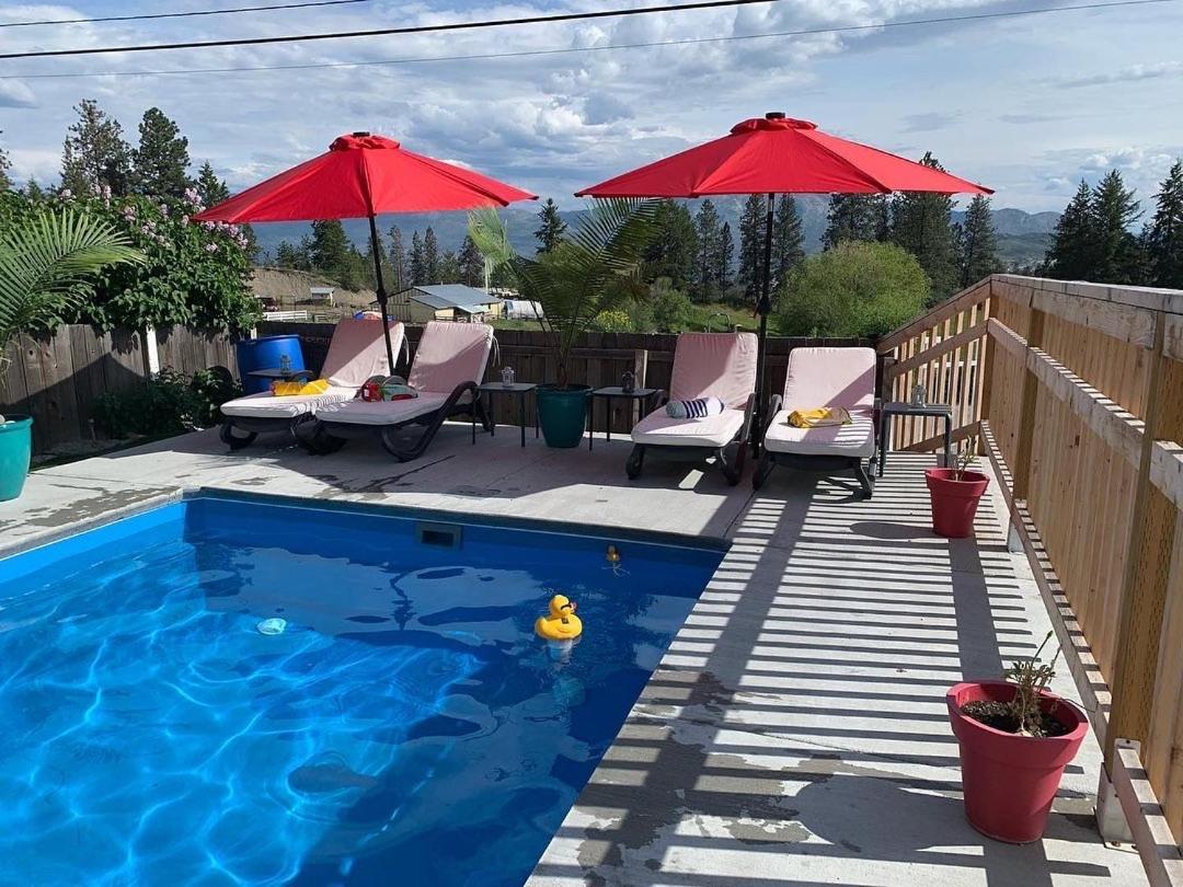 Salish B&B And Spa West Kelowna Exterior photo