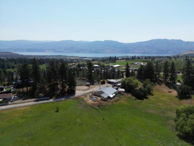 Salish B&B And Spa West Kelowna Exterior photo